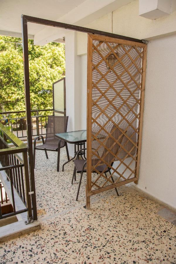 Apartments Tania Paralia Dionisiou Exterior foto