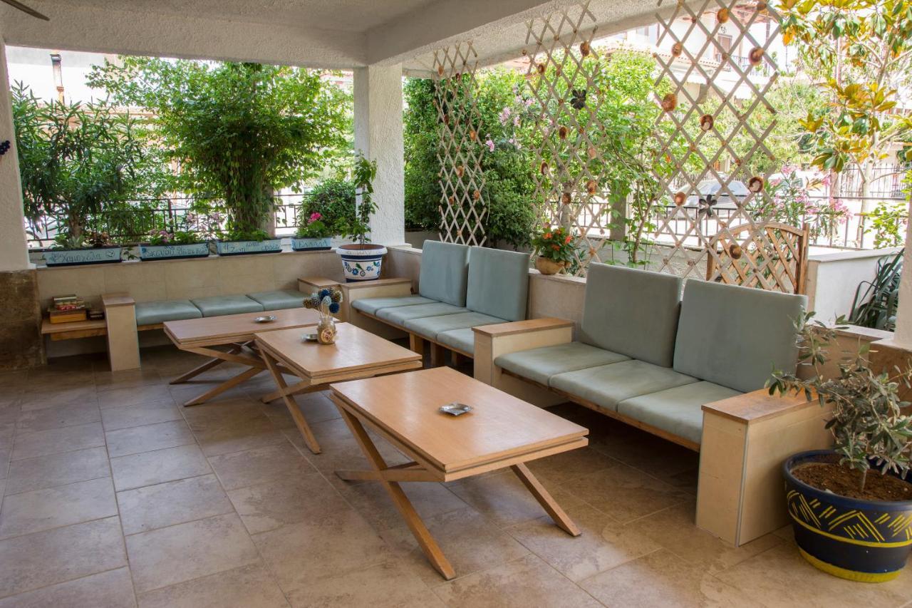 Apartments Tania Paralia Dionisiou Exterior foto