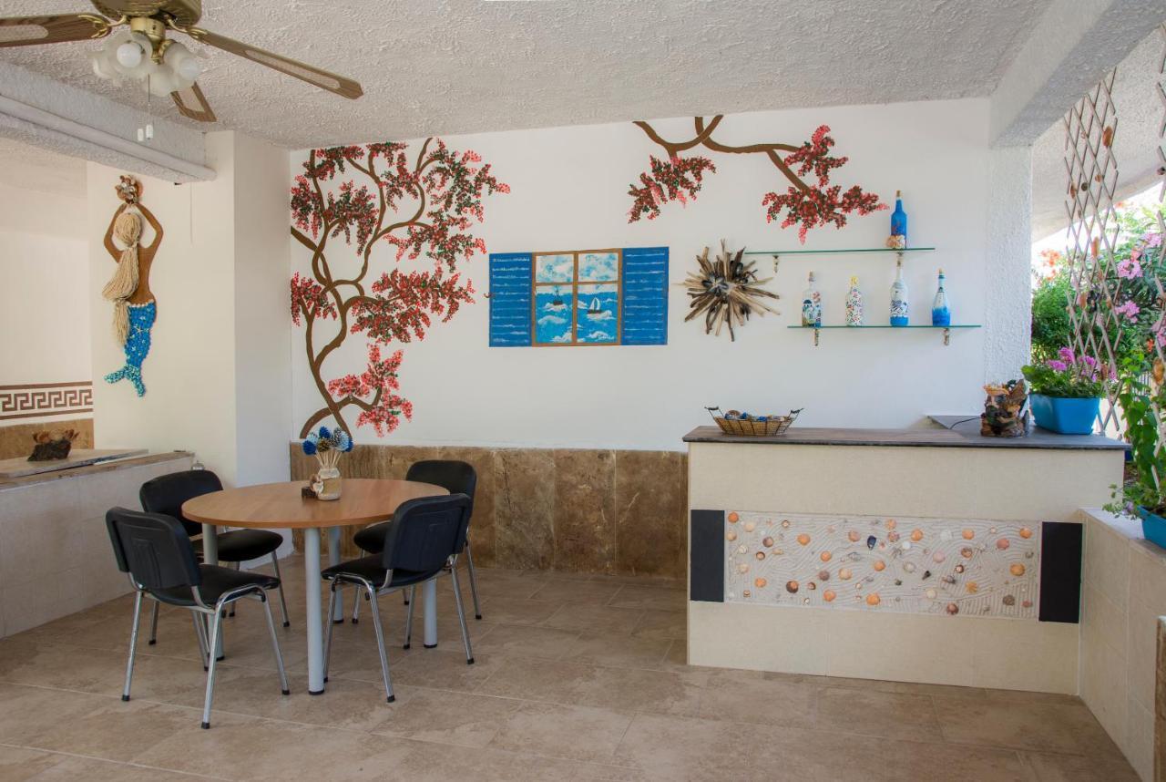 Apartments Tania Paralia Dionisiou Exterior foto